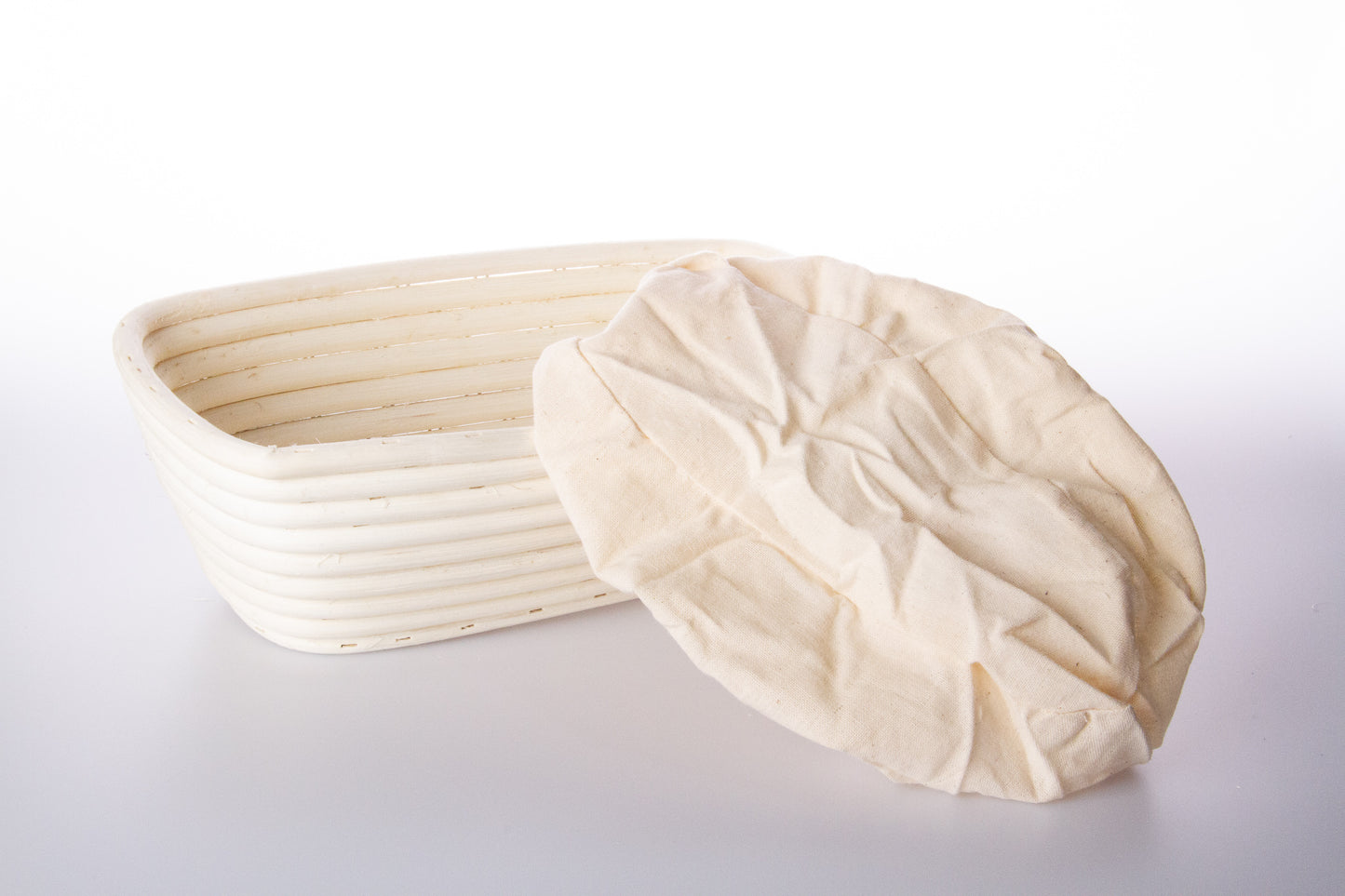 Oval 25cm Long Rattan Cane Banneton with Liner  Bread Dough Proving Proofing Basket Brotform