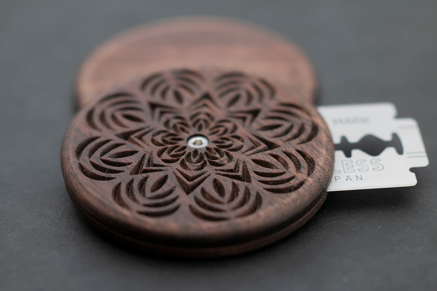 Wire Monkey UFO Bread Journey Lame - Anna Gabur design